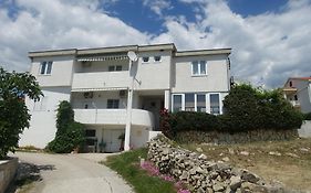 Apartments Galeb